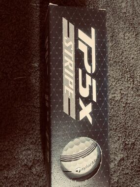 TaylorMade R5X Stripe Black and White Golf Balls (Box)